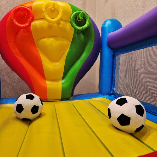 Piepūšamā atrakcija mazajiem